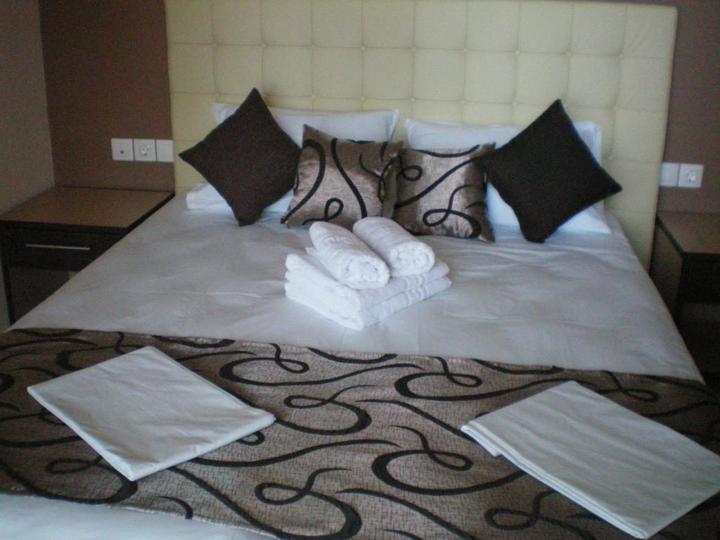 Castro Deluxe Apartment Toroni Bilik gambar